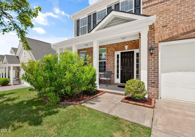 Photo 3 of Single family home for sale at 314 Red Mountain Ln, Knightdale, NC 27545 | MLS# 10178823 | Listing updated on 2026-09-23