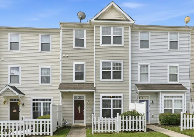 Photo 1 of Sale Pending at 8620 Neuse Clb Ln #107, Raleigh, NC 27616 | MLS# 10178980 | Listing updated on 2026-10-05