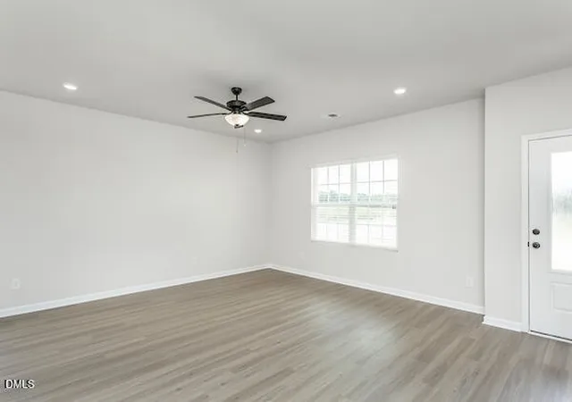 2nd image of 49 Neuse Hollow Ct, Clayton, NC 27527 | MLS# 10177804