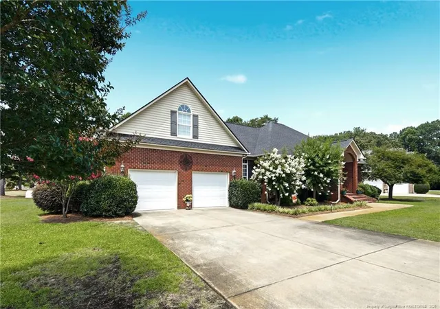 3rd image of 4424 Bent Grass Dr, Fayetteville, NC 28312 | MLS# 765359