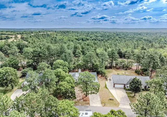 2nd image of 157 Clearwater Hbr, Sanford, NC 27332 | MLS# 765365