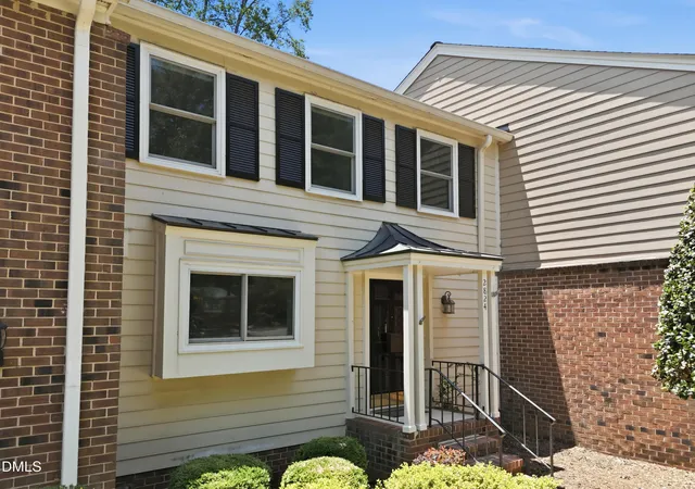 Photo 3 of Townhouse for sale at 2824 Wycliff Rd, Raleigh, NC 27607 | MLS# 10177939 | Listing updated on 2026-08-02