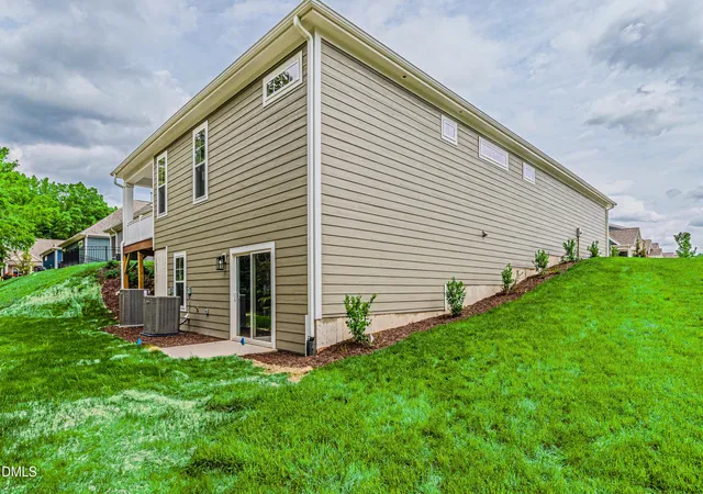Photo 4 of Sale Pending at 1108 Hudson Dr, Mebane, NC 27302 | MLS# 10177893 | Listing updated on 2026-10-01
