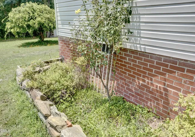 5th image of 1702 Mineral Springs Rd, Stem, NC 27581 | MLS# 10179092