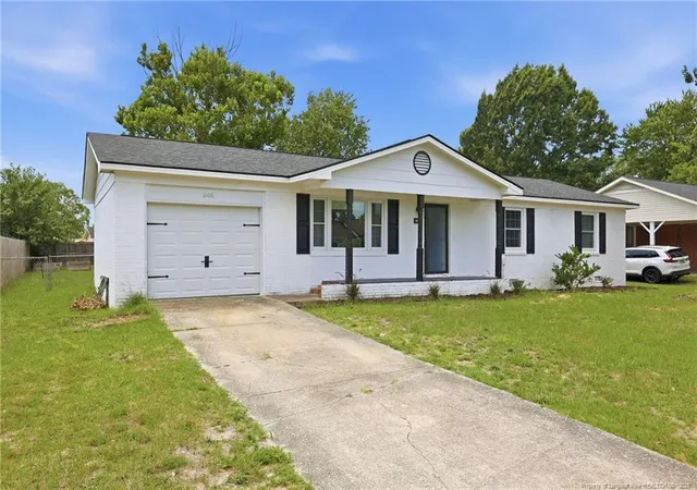 Photo 3 of Single family home for sale at 1006 Xavier Dr, Fayetteville, NC 28311 | MLS# 765340 | Listing updated on 2026-09-10