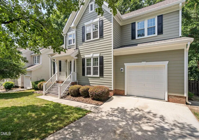 Homes for sale in Cary, NC | 212 Mint Hill Dr, Cary, NC 27519 | MLS# 10178046