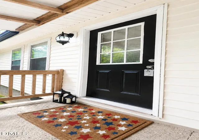2nd image of 429 S Cross St, Youngsville, NC 27596 | MLS# 10178269