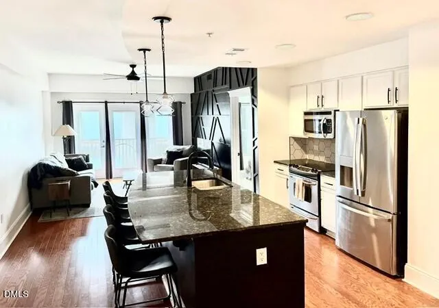2nd image of 222 Glenwood Ave #412, Raleigh, NC 27603 | MLS# 10178083