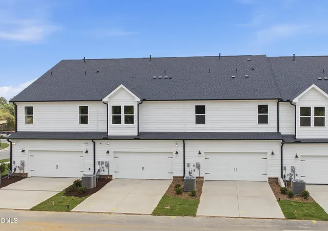 Homes for sale in Knightdale, NC | 833 Weavers Abbey Pl, Knightdale, NC 27545 | MLS# 10177938