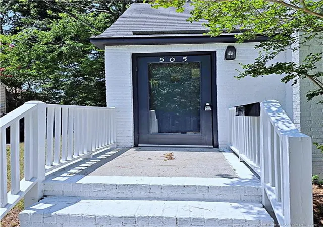 Photo 2 of Sale Pending at 505 Pearl St, Fayetteville, NC 28303 | MLS# 765394 | Listing updated on 2026-09-16