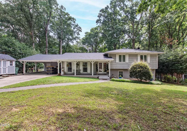 Photo 3 of Single family home for sale at 1209 Willowbrook Dr, Cary, NC 27511 | MLS# 10183634 | Listing updated on 2026-09-17