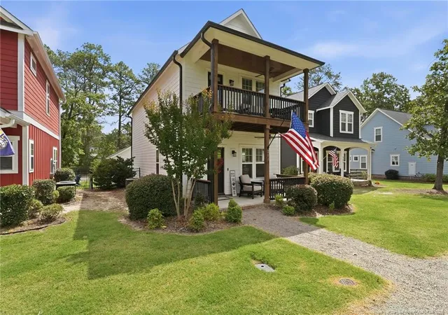 Photo 2 of Single family home for sale at 261 Springwood Way, Southern Pines, NC 28387 | MLS# 765308 | Listing updated on 2026-08-31