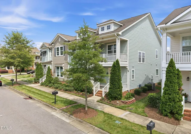 Homes for sale in Holly Springs, NC | 113 Broyles Ct, Holly Springs, NC 27540 | MLS# 10178054