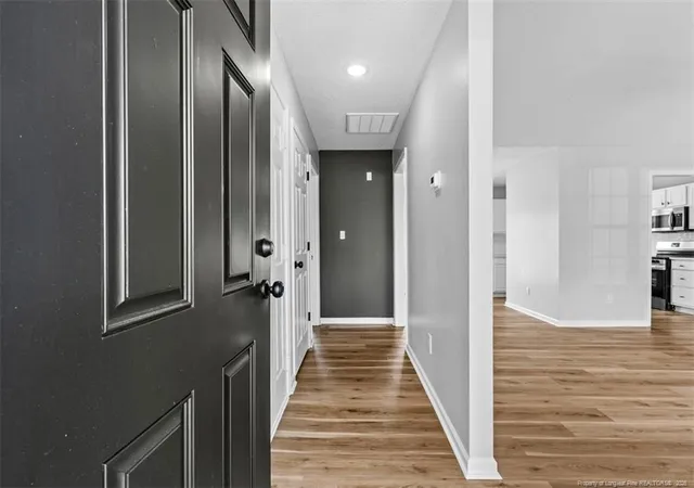 2nd image of 413 Turret Ct, Hope Mills, NC 28348 | MLS# 765192