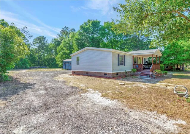 Homes for sale in Elizabethtown, NC | 155 Willard Tatum Rd, Elizabethtown, NC 28337 | MLS# 765404