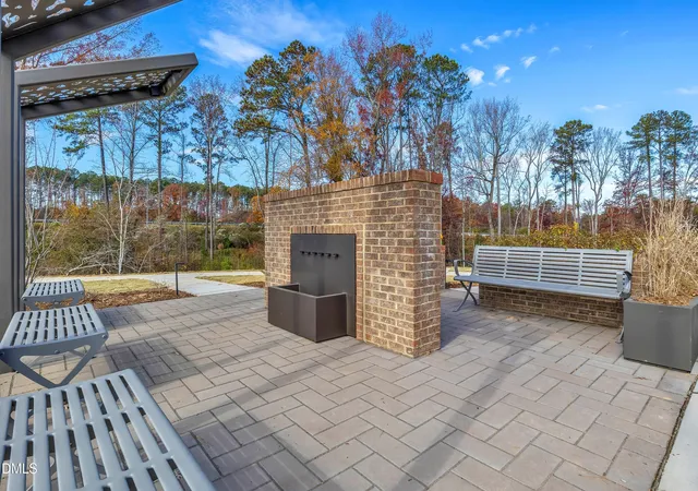 Homes for sale in Cary, NC | 1400 Granholm Road, Cary, NC 27519 | Houzeo