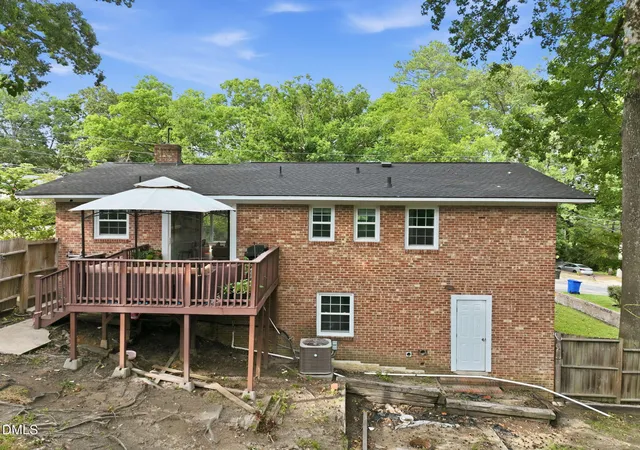22nd image of 2021 Spruce St, Fayetteville, NC 28303 | MLS# 10181524