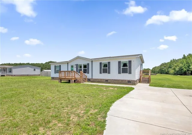3rd image of 5382 Oakgrove Church Rd, Lumberton, NC 28360 | MLS# 764711