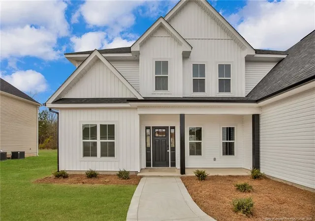 Photo 4 of Single family home for sale at 116 Surveyor St, Raeford, NC 28376 | MLS# 765429 | Listing updated on 2026-07-18