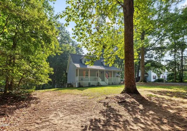 Photo 3 of Single family home for sale at 112 Waiters Way, Youngsville, NC 27596 | MLS# 10179507 | Listing updated on 2026-09-22