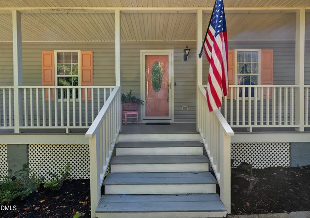 Photo 4 of Single family home for sale at 112 Waiters Way, Youngsville, NC 27596 | MLS# 10179507 | Listing updated on 2026-09-22