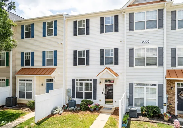 Photo 3 of Condo for sale at 2200 Valley Edge Dr #104, Raleigh, NC 27614 | MLS# 10178778 | Listing updated on 2026-09-24