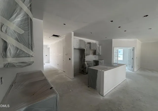 Photo 4 of Single family home for sale at 257 Cheshire Farm Dr, Smithfield, NC 27577 | MLS# 10178115 | Listing updated on 2026-09-20