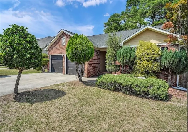 3rd image of 1040 Alexwood Dr, Hope Mills, NC 28348 | MLS# 765114