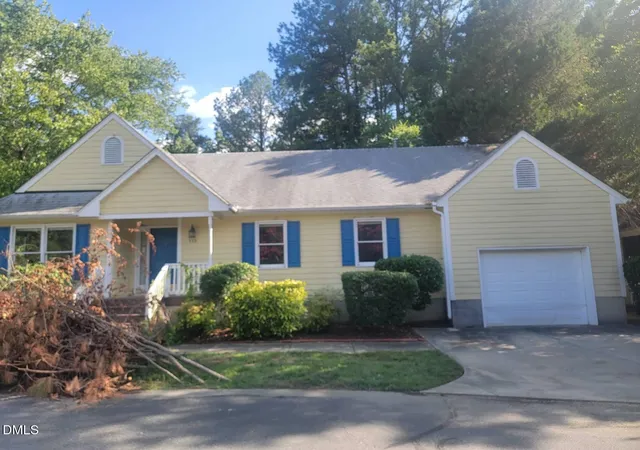 3rd image of 115 Weatherhill Pt, Carrboro, NC 27510 | MLS# 10178131