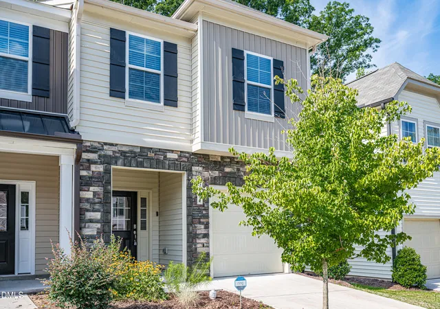 Homes for sale in Durham, NC | 1174 Channel Drop Dr, Durham, NC 27703 | MLS# 10178837