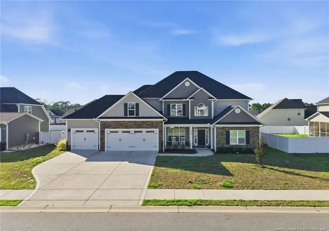 2nd image of 2950 Cragburn Pl, Fayetteville, NC 28306 | MLS# 765247