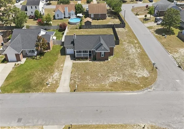 2nd image of 627 Sunnybrook Dr, Hope Mills, NC 28348 | MLS# 765226
