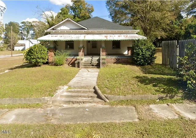 Photo 1 of Single family home for sale at 507 Clark St, Rocky Mount, NC 27801 | MLS# 10178151 | Listing updated on 2026-08-19