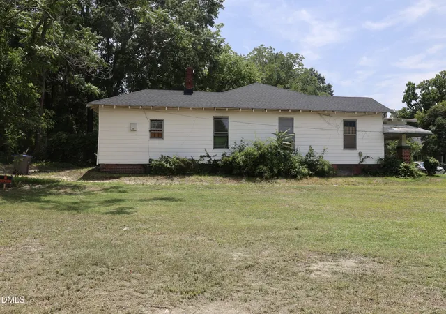 Photo 4 of Single family home for sale at 507 Clark St, Rocky Mount, NC 27801 | MLS# 10178151 | Listing updated on 2026-08-19