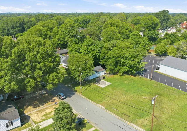 Homes for sale in Burlington, NC | 111 Markham St, Burlington, NC 27215 | MLS# 10178158