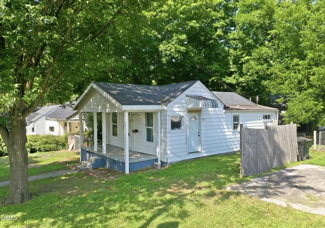 Homes for sale in Burlington, NC | 111 Markham St, Burlington, NC 27215 | MLS# 10178158