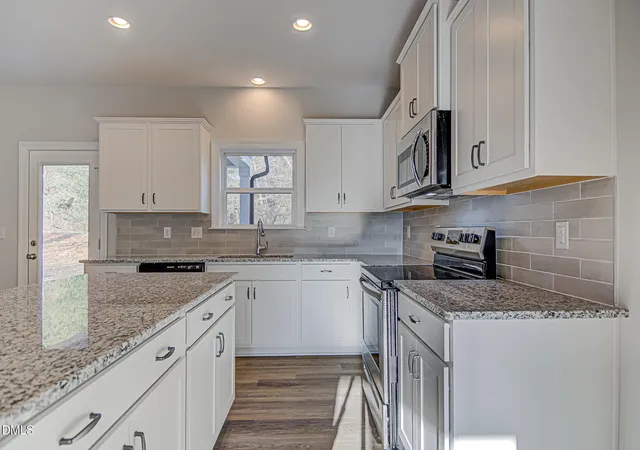 Photo 4 of Single family home for sale at 108 Starlet Rdg Way, Clayton, NC 27520 | MLS# 10178161 | Listing updated on 2026-08-08
