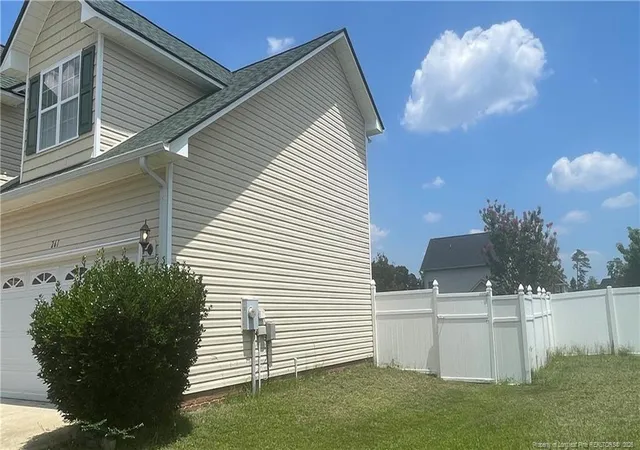 Photo 2 of Single family home for sale at 261 Ivy Stone Dr, Raeford, NC 28376 | MLS# 765425 | Listing updated on 2026-07-18