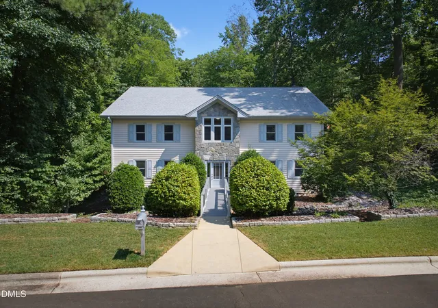 1st image of 205 Livingstone Dr, Cary, NC 27513 | MLS# 10178772