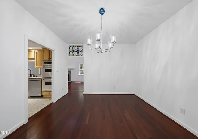 4th image of 205 Livingstone Dr, Cary, NC 27513 | MLS# 10178772
