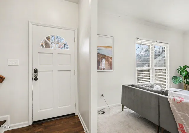 3rd image of 1701 Point Owoods Ct, Raleigh, NC 27604 | MLS# 10178326