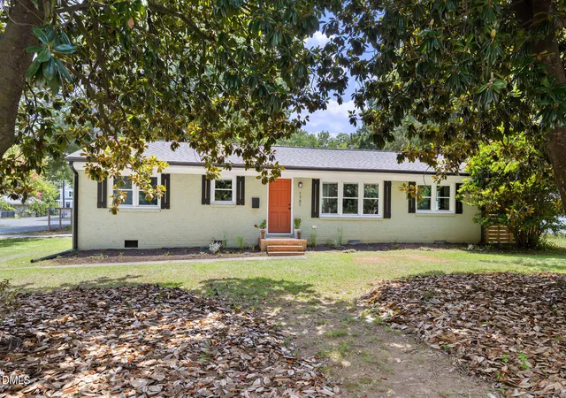 2nd image of 1701 N Greensboro St, Carrboro, NC 27510 | MLS# 10178589
