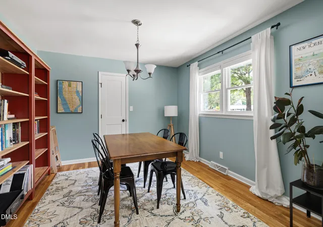 5th image of 1701 N Greensboro St, Carrboro, NC 27510 | MLS# 10178589