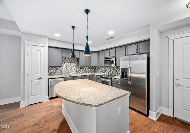 4th image of 222 Glenwood Ave #607, Raleigh, NC 27603 | MLS# 10178208