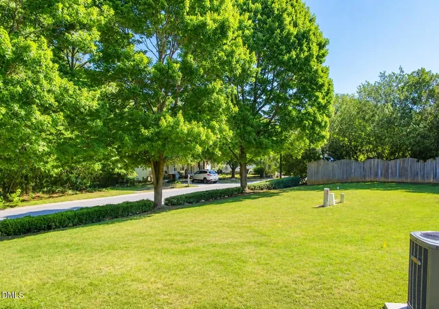 3rd image of 2849 Bennington Dr, Clayton, NC 27520 | MLS# 10183060