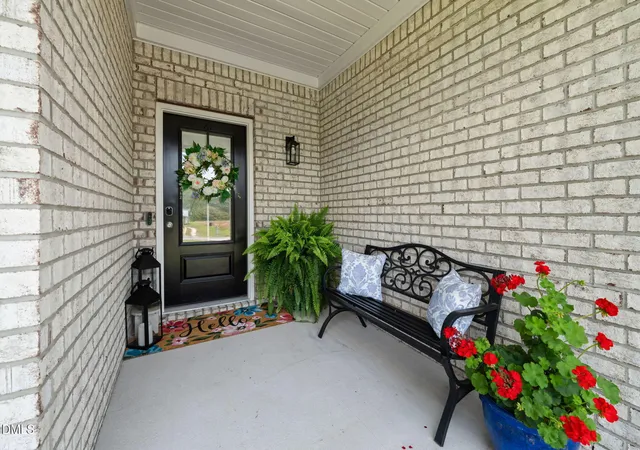 3rd image of 748 Old School Rd, Four Oaks, NC 27524 | MLS# 10178302