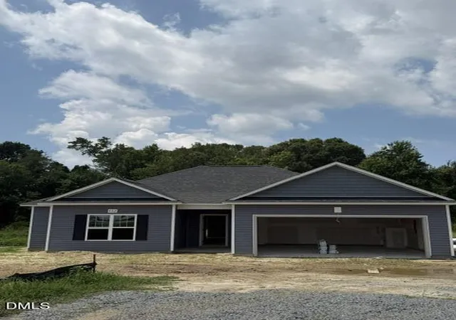 Homes for sale in La Grange, NC | 402 Lyon Ests Dr, La Grange, NC 28551 | MLS# 10178230