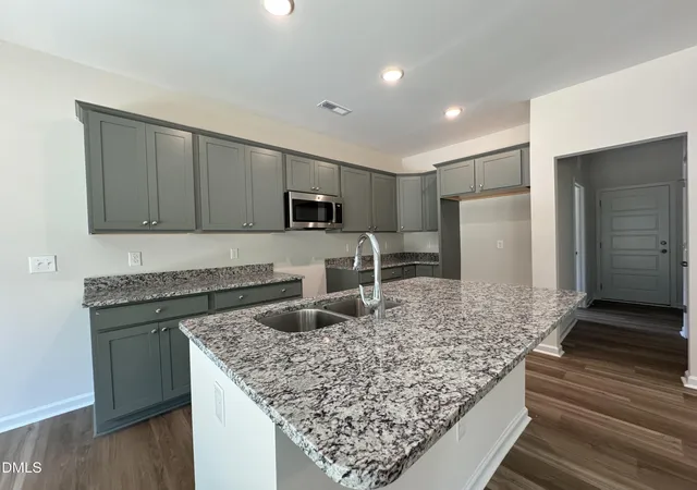Photo 3 of Single family home for sale at 402 Lyon Ests Dr, La Grange, NC 28551 | MLS# 10178230 | Listing updated on 2026-09-20