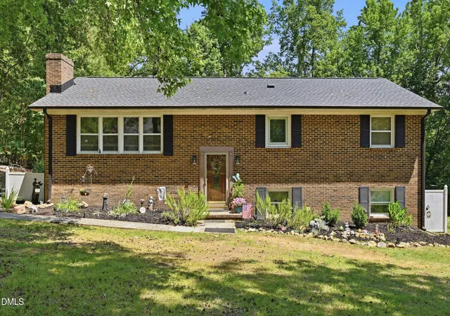 2nd image of 3102 Little River Dr, Hillsborough, NC 27278 | MLS# 10178597