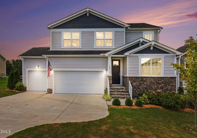 2nd image of 608 Barbour Farm Ln, Four Oaks, NC 27524 | MLS# 10179348
